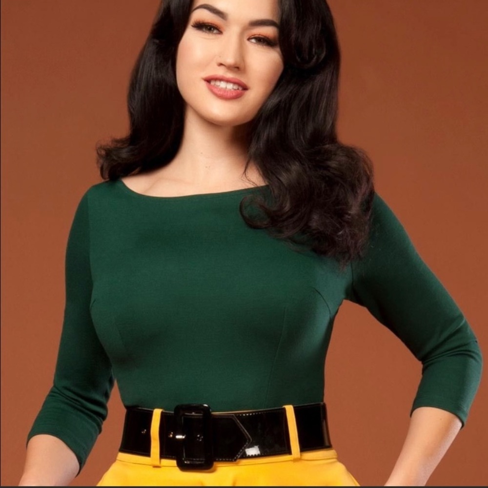 Pinup Couture Hunter Green Sabrina Top